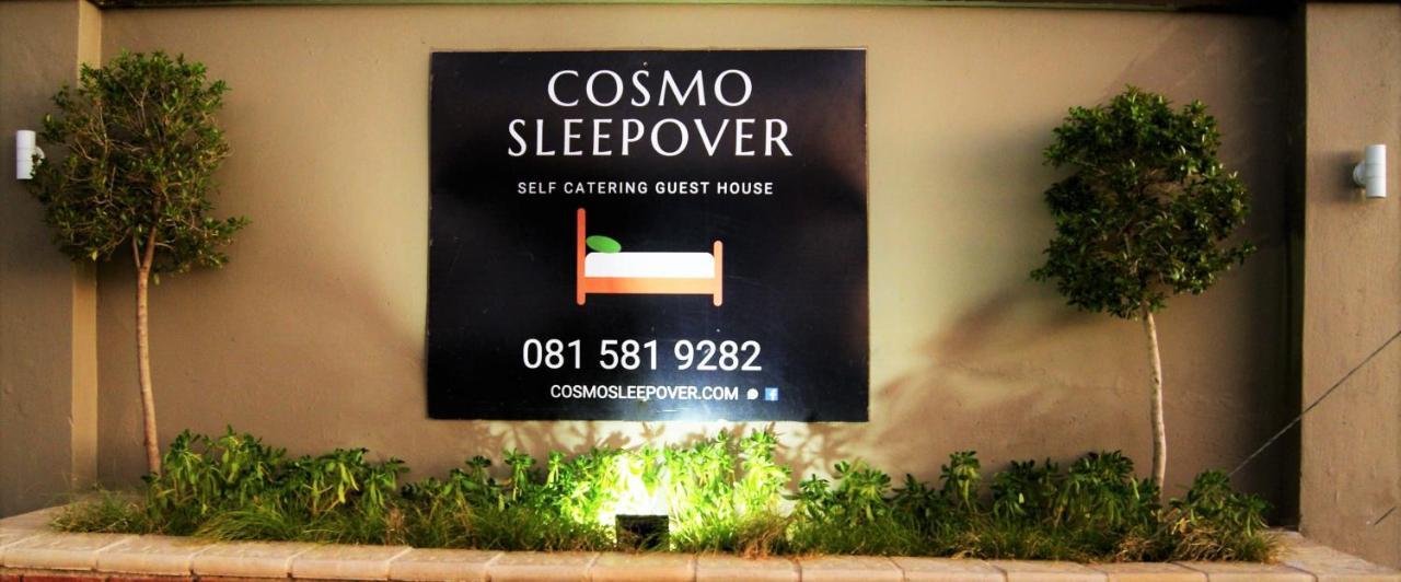Cosmo Sleepover Рудепурт Экстерьер фото